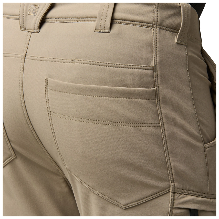 48252_019_ApexSoftshellPant_04