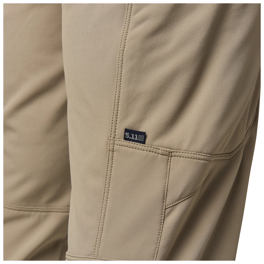48252_019_ApexSoftshellPant_05